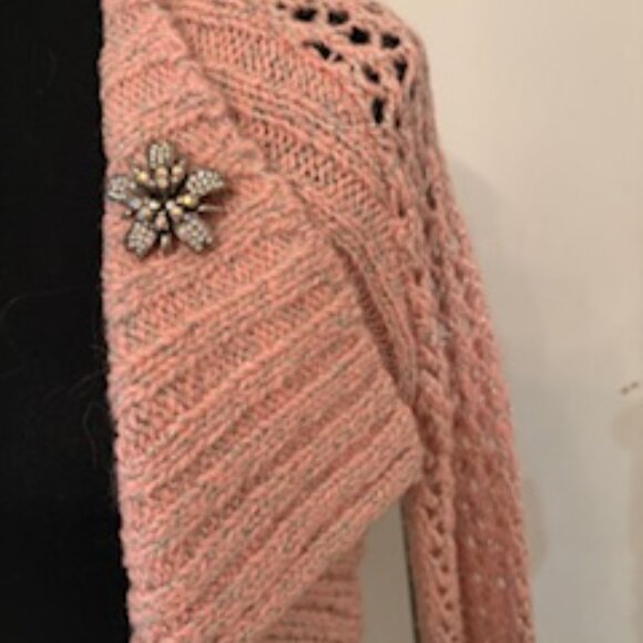 Metallic Pink crochet shrug - Picture 2 of 6